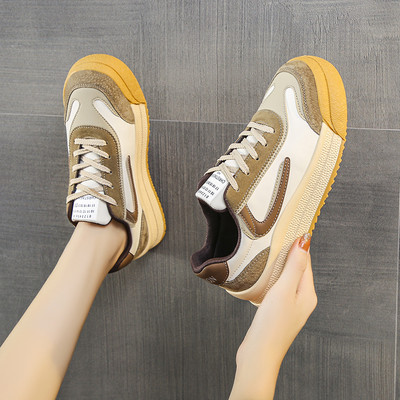 Γυναικεία sneakers με κορδόνια σε πράσινο και καφέ χρώμα