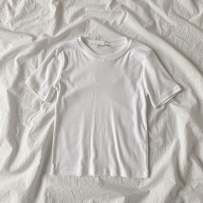 Ljetna pripijena pamučna majica kratkih rukava u više boja