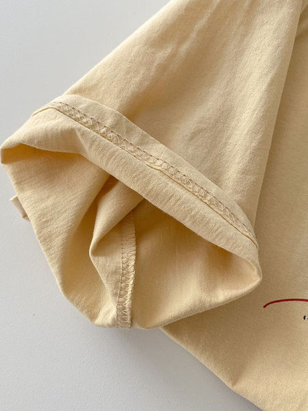 Tricou lat din bumbac de culoare bej cu aplicatie colorata