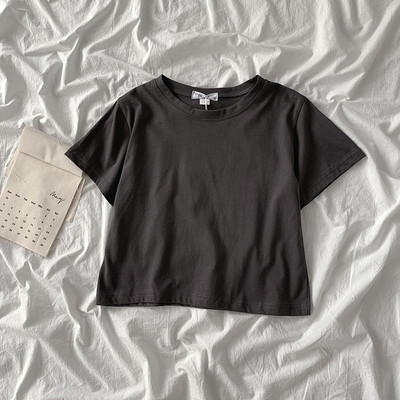 Široki model kratke pamučne majice u različitim bojama