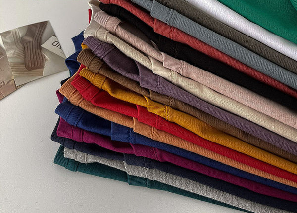 Tricou din bumbac de culoare uni pentru femei - culori diferite