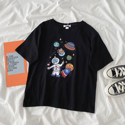 Φαρδύ βαμβακερό μπλουζάκι για το καλοκαίρι με απλικέ χρώματος