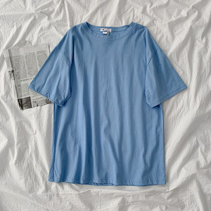 Tricou uni de damă cu decolteu rotund și mâneci scurte