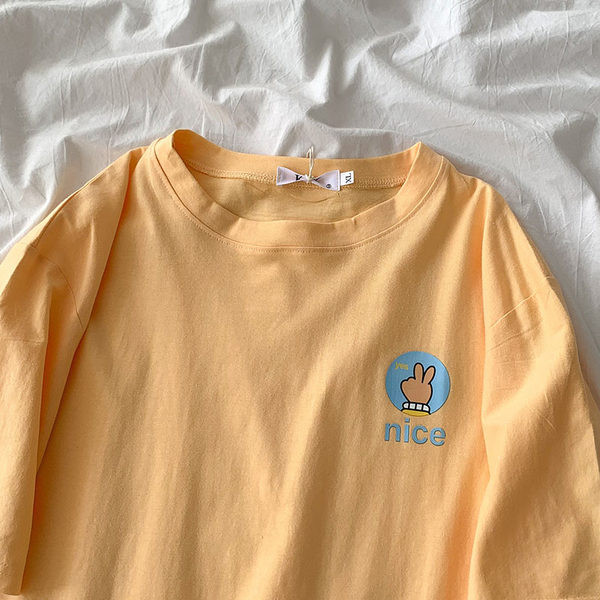 Tricou de dama din bumbac cu aplicatie colorata