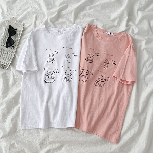 Tricou lat cu decolteu oval si aplicatie - pentru femei