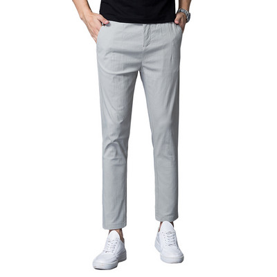 Novi model muških pantalona u tri boje