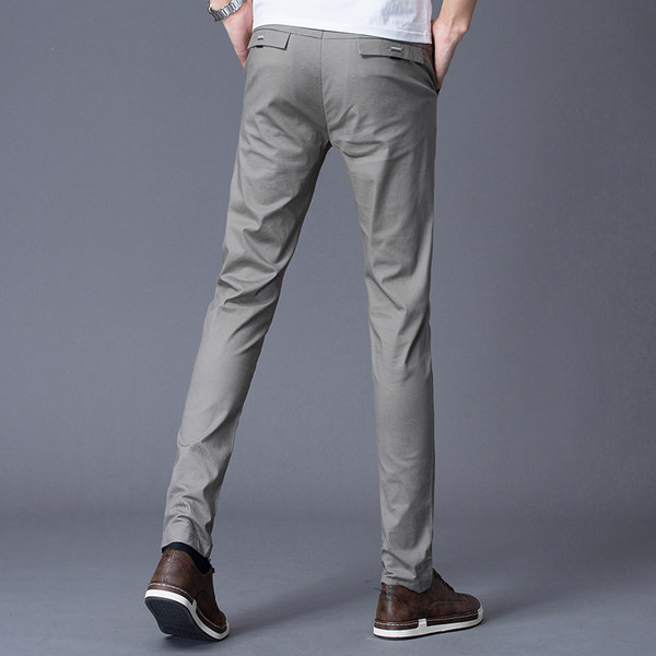 Pantaloni lungi barbati cu buzunare - model drept