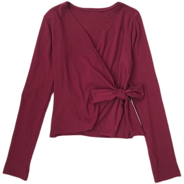 Bluza de dama cu decolteu spitz si panglica