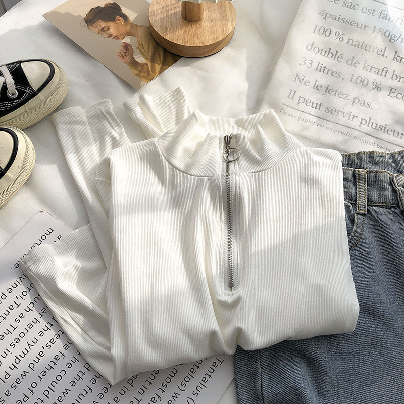 Bluza de dama cu guler inalt si fermoar