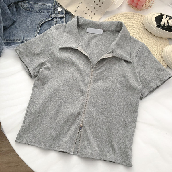 Bluză de damă mulata, cu fermoar și guler clasic