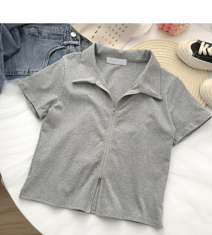 Bluză de damă mulata, cu fermoar și guler clasic