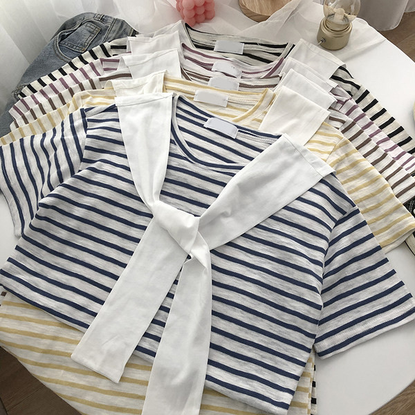 Tricou dama in dungi cu maneca scurta