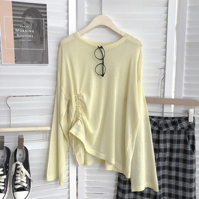 Bluza de dama cu decolteu rotund si cravate