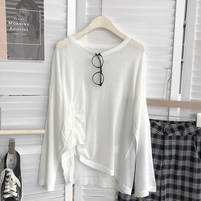 Bluza de dama cu decolteu rotund si cravate