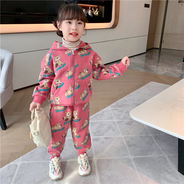 Set sport pentru copii din două părți cu aplicare de culoare