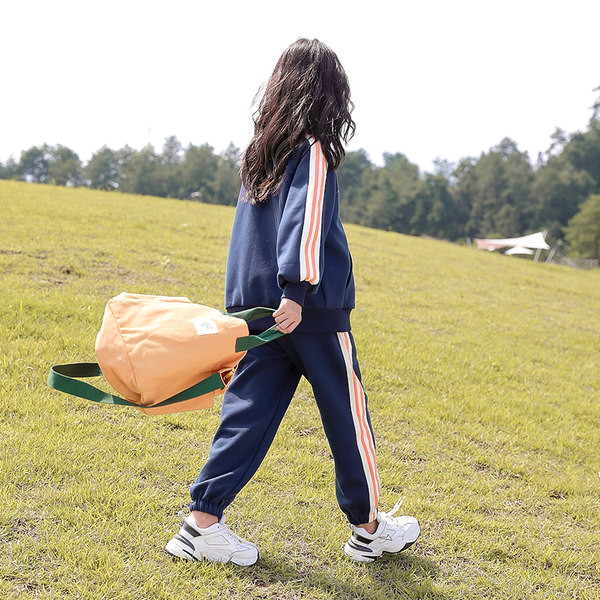 Set sport și de zi cu zi pentru copii pentru fete - top cu margine și jos cu elastic