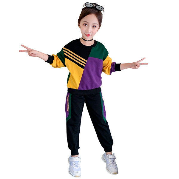 Set copii pentru fete din două părți - pantaloni sport și un hanorac