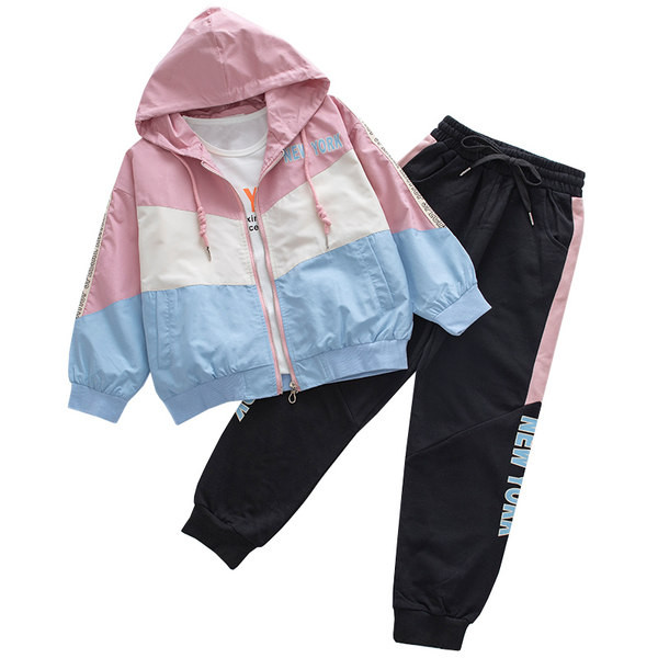 Model nou de set sport pentru copii din trei părți - mai multe culori