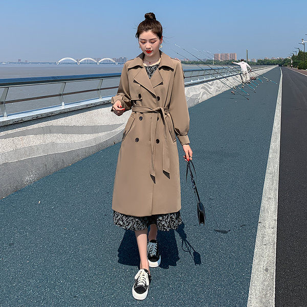 Palton lung de damă modern cu nasturi și curea - patru culori