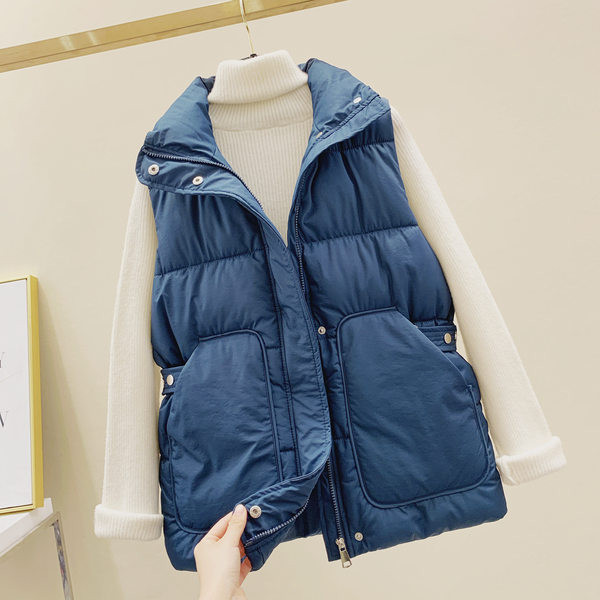 Vesta de iarna cu centura in talie si buzunare mari