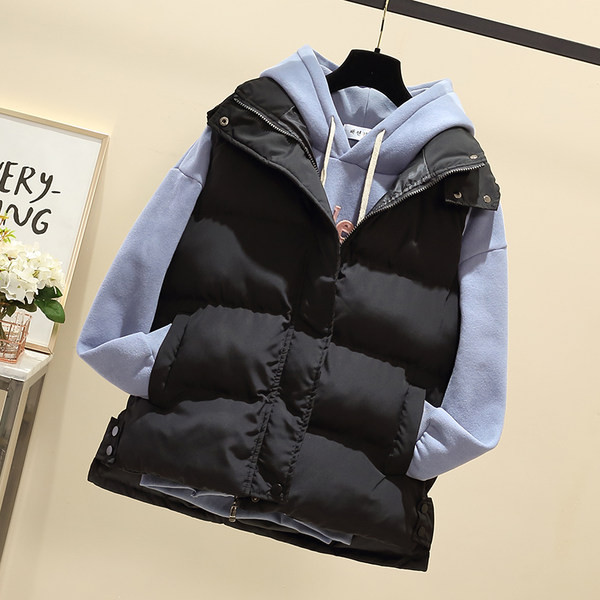 Vesta de dama cu nasturi si buzunare in doua culori