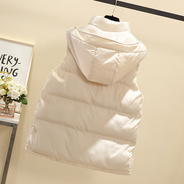 Vesta de dama cu nasturi si buzunare in doua culori