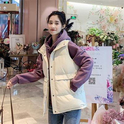 Vesta de iarna de dama de lungime medie - fermoar si nasturi