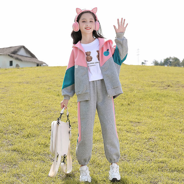 Set pentru copii modern pentru fete potrivit pentru toamna si iarna