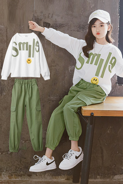 Set copii pentru fete cu aplicație pe bluză și pantaloni