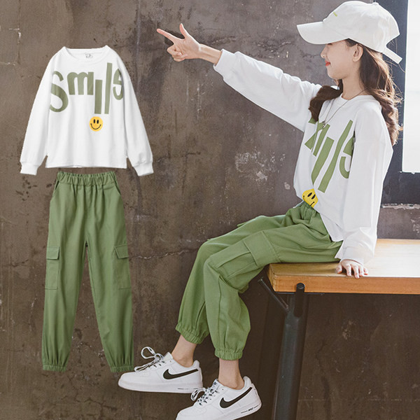 Set copii pentru fete cu aplicație pe bluză și pantaloni