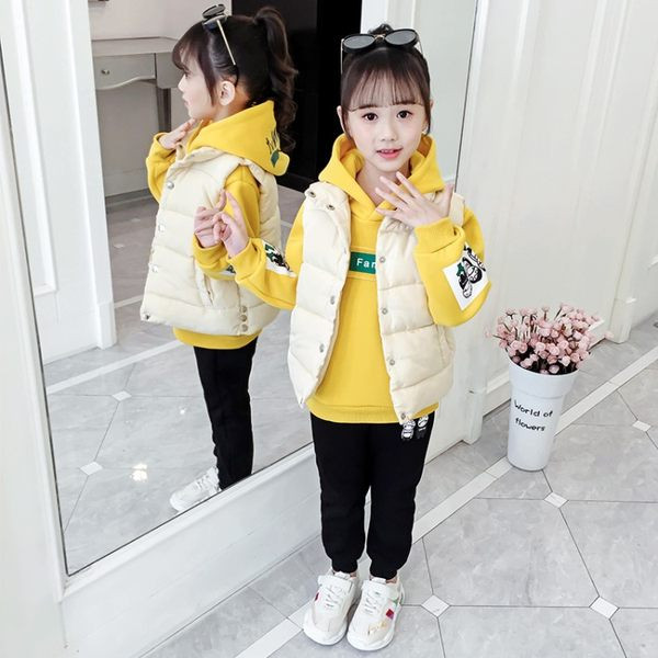 Set zilnic din trei piese in mai multe culori pentru fete