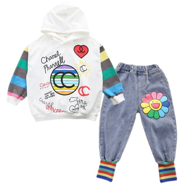 Set bluza fetita cu gluga si blugi cu aplicatie