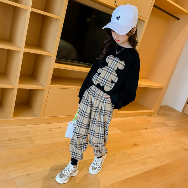 Set de bluza pentru copii cu decolteu rotund si pantaloni in carouri pentru fete