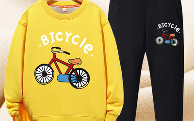 Set captusit copii pentru baieti in doua parti cu aplicare de culoare