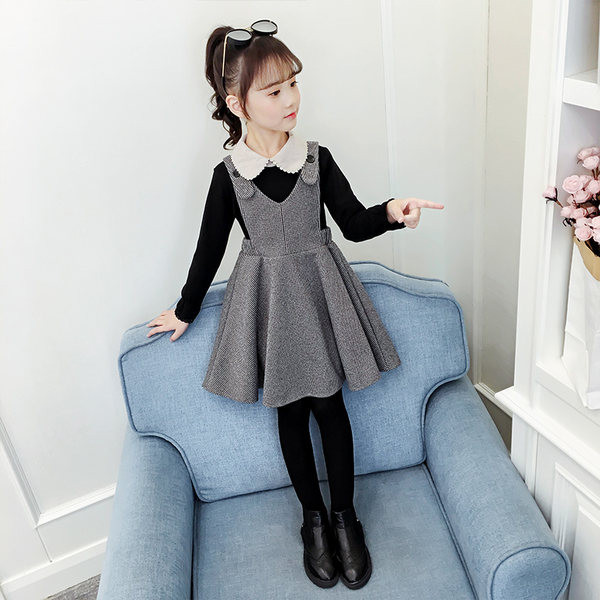 Dječja haljina za djevojčice primjerena za jesen