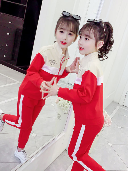 Set zilnic pentru fete în roșu și negru