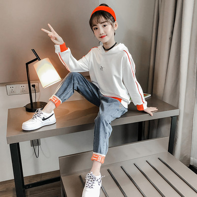 Set din doua piese pentru fete