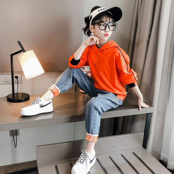 Set din doua piese pentru fete