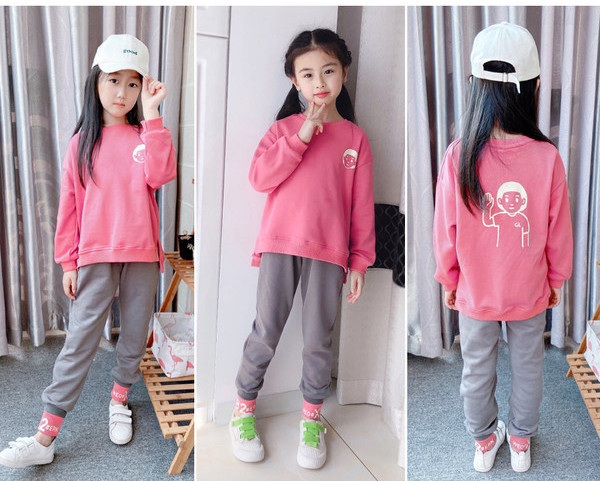 Set sport pentru fete pentru copii din două părți - bluză și pantaloni