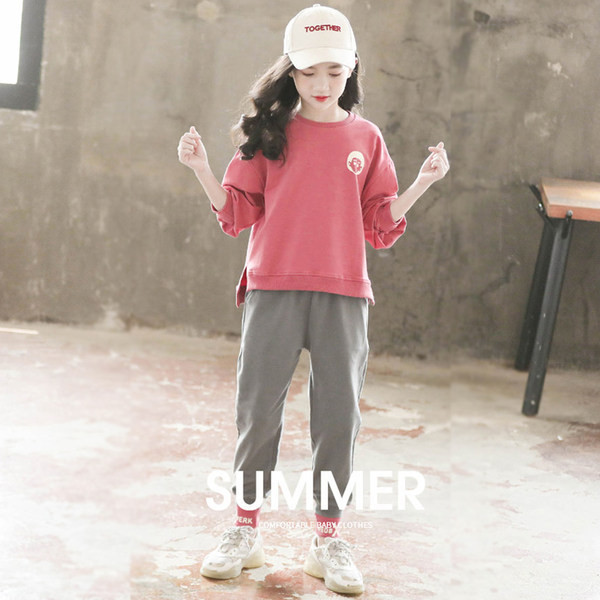 Set sport pentru fete pentru copii din două părți - bluză și pantaloni