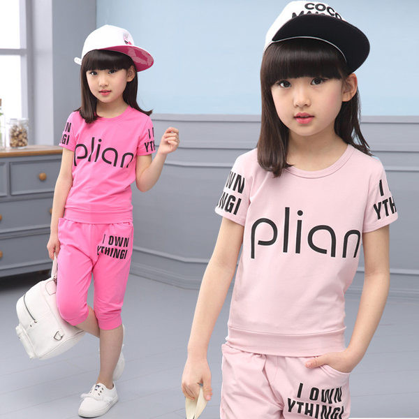 Set de vara copii tricou si pantaloni 3/4 cu imprimeu pentru fete