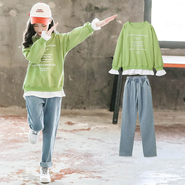 Σετ για κορίτσια σε δύο μέρη - τζιν με λάστιχο στη μέση και μπλούζα