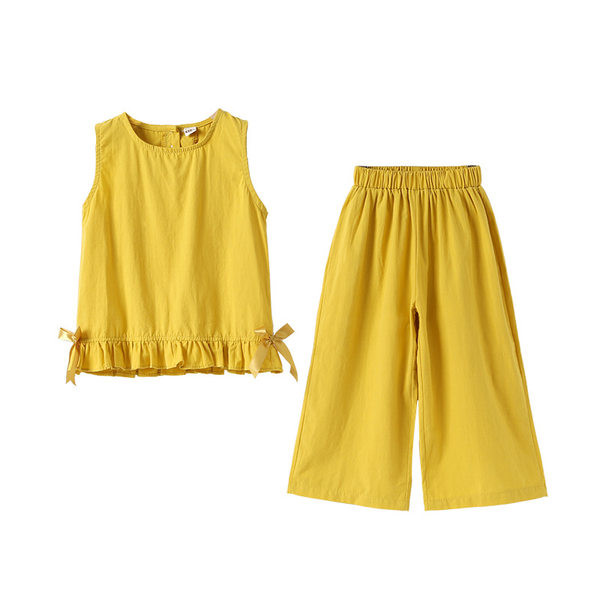 Καλοκαιρινό παιδικό σετ φανελάκι με βολάν και παντελόνι 7/8 για κορίτσια