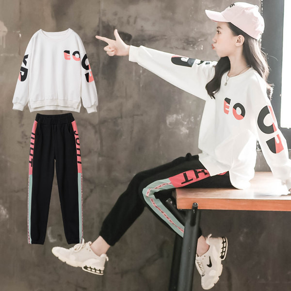 Αθλητικό και καθημερινό παιδικό σετ για κορίτσια - μπλούζα και παντελόνι