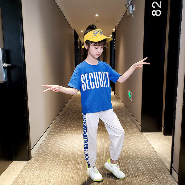 Set zilnic copii pentru fete - tricou cu maneci scurte si pantaloni