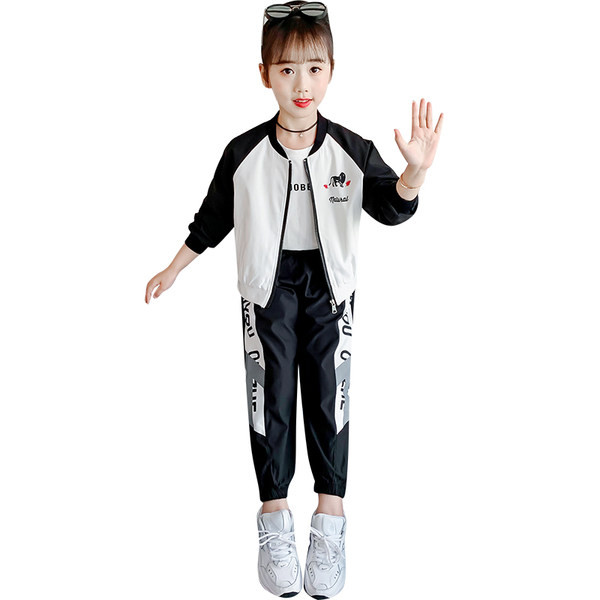 Νέο μοντέλο αθλητικό σετ  για κορίτσια