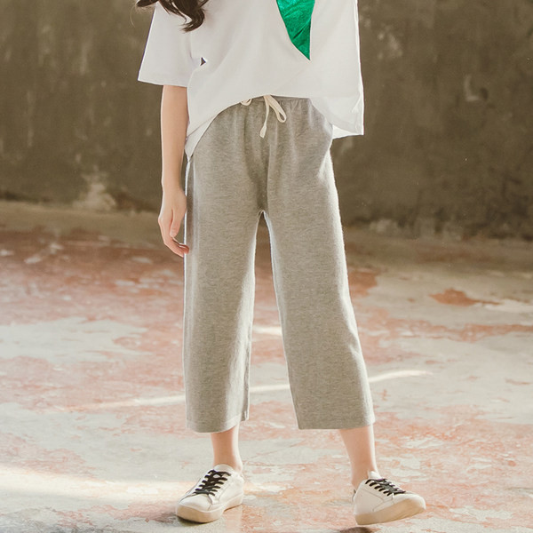 Pantaloni copii pentru fete cu lungime 7/8 si cravate