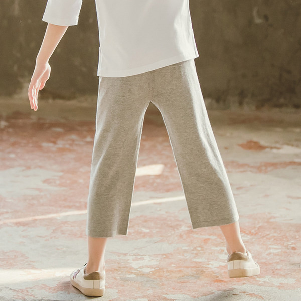 Pantaloni copii pentru fete cu lungime 7/8 si cravate