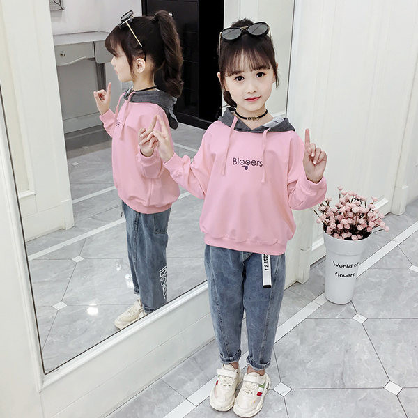 Set copii model nou din bluza si blugi in doua parti