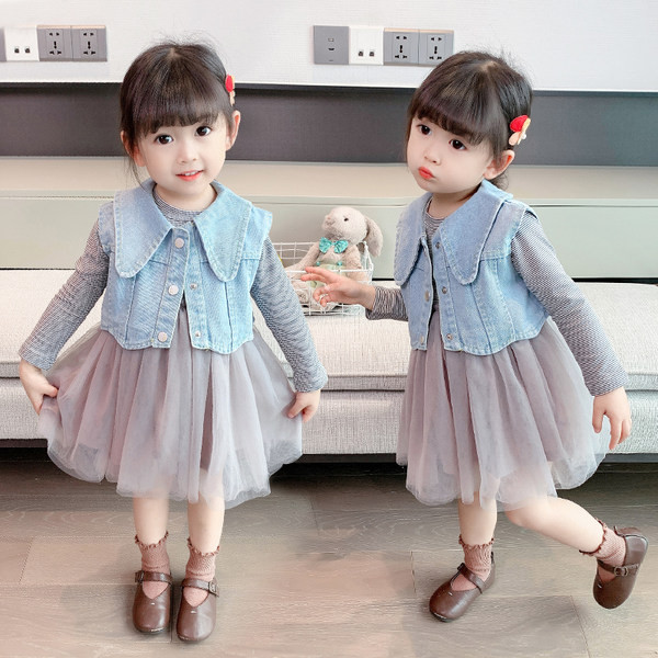 Παιδικό σετ φόρεμα  και τζιν γιλέκο